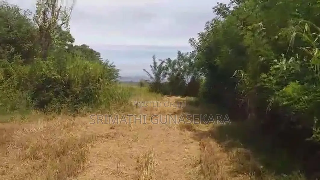 ඉඩමක් විකිණීමට - වෑබඩගම