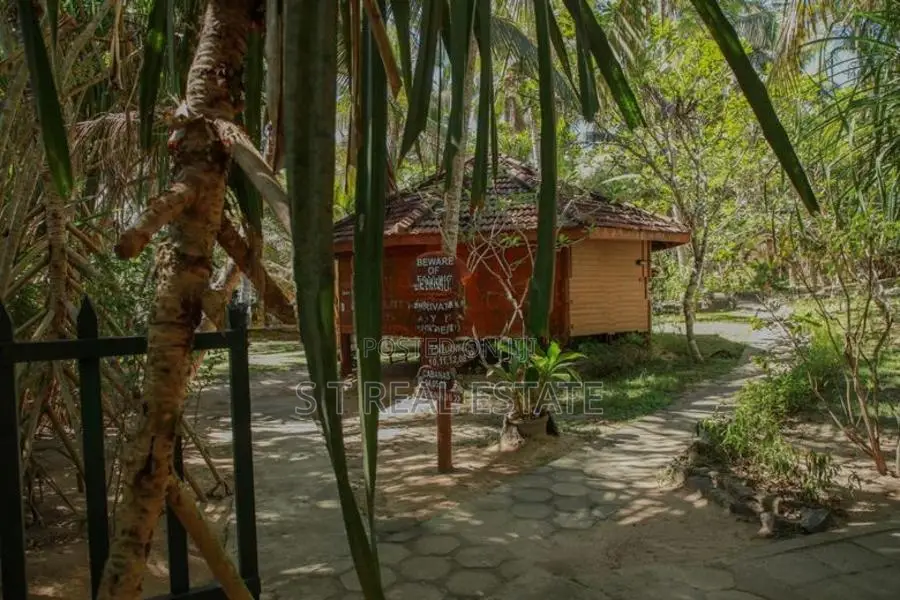 265P Beach Front Property For Sale in Tangalle