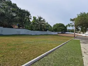 Boralesgamuwa Land for Sale