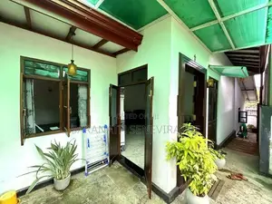 House For Sale in Piliyandala