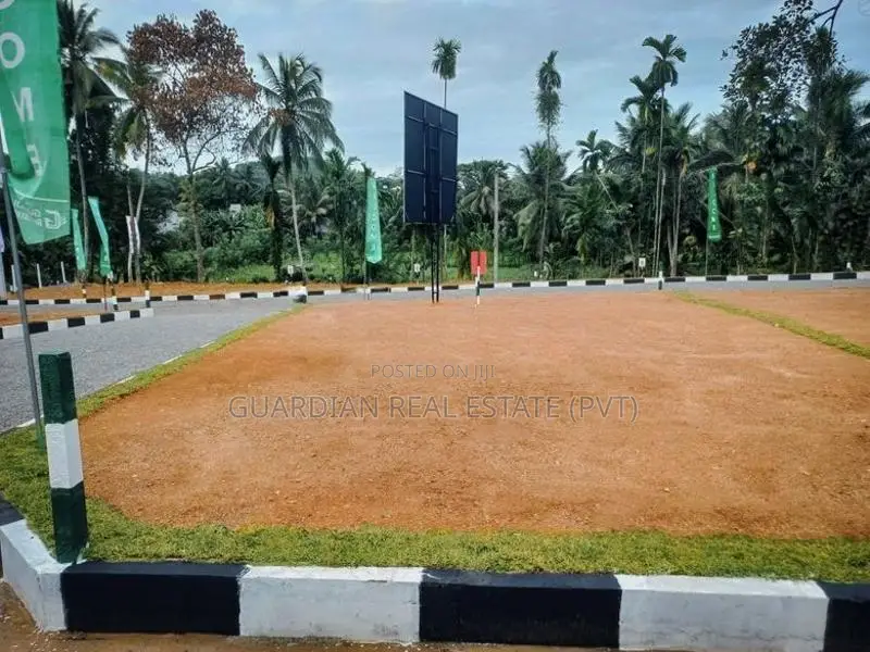 Best luxury land for sale in Watareka