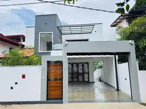 Luxury Brand New House for Sale in Kesbewa