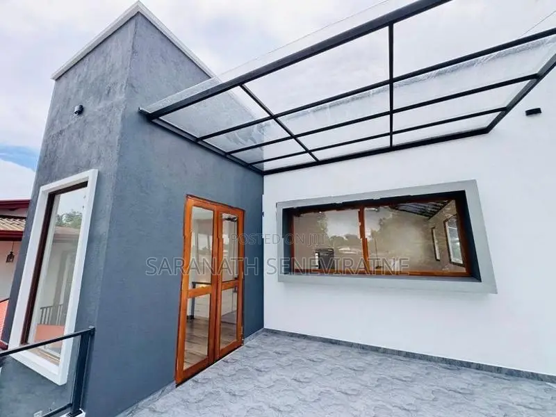 Luxury Brand New House for Sale in Kesbewa