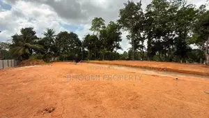 ගාල්ල කරාපිටිය නගර දෙකට ලගින්ම බිම් කොටස්