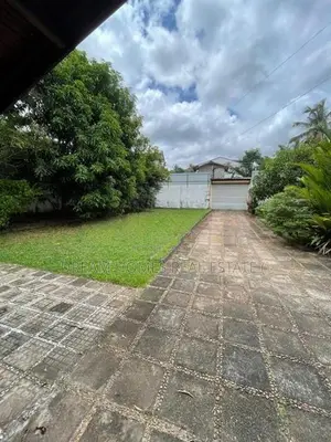 Spacious 2-Storey House for Sale in Thalangama North, Battaramulla