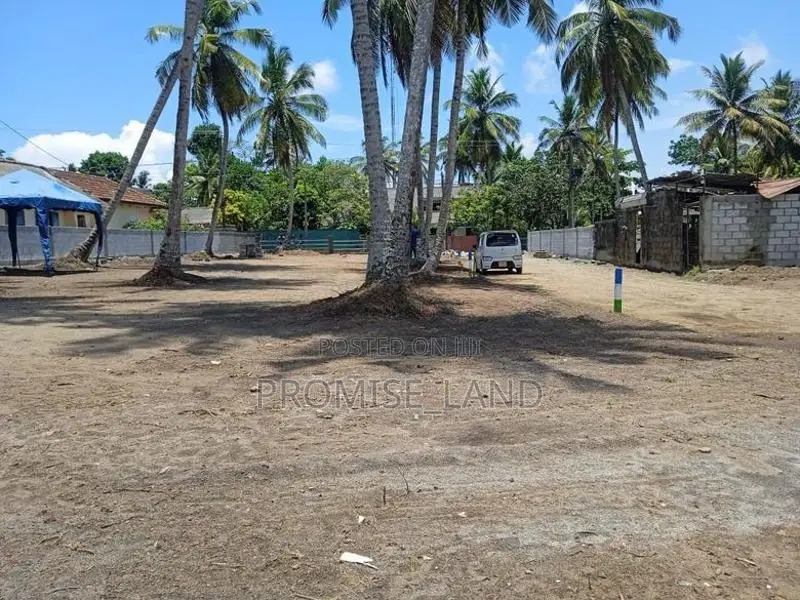 පානදුර ඉඩමක් M21