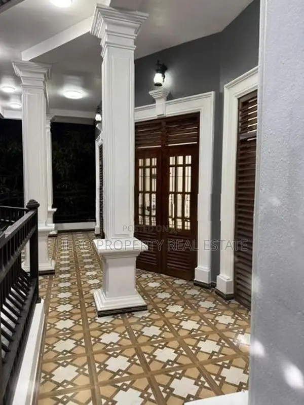 HWS Luxury Quality House for Sale in Wellampitiya
