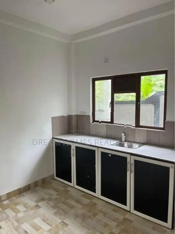 Luxury Twin House for Sale – Yakkala