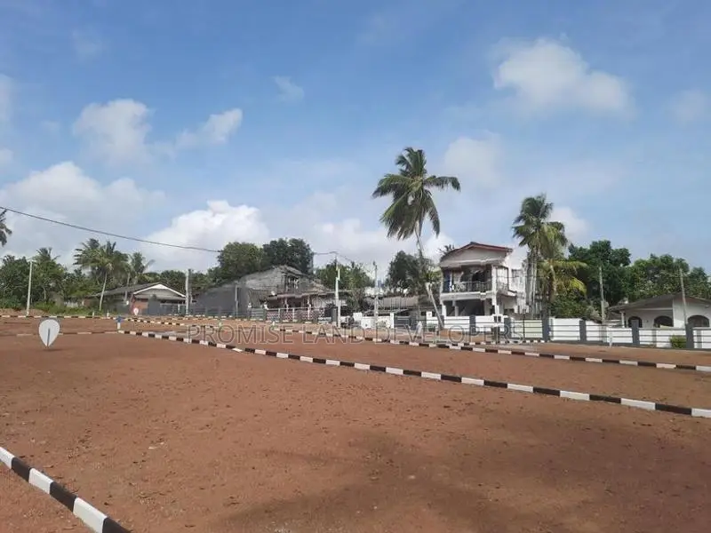 Prime Land for Sale in Moratuwa C33