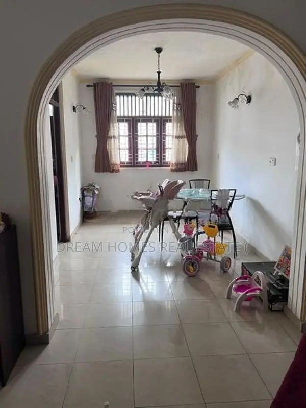Spacious 2-Storey House for Sale in Thalangama North, Battaramulla