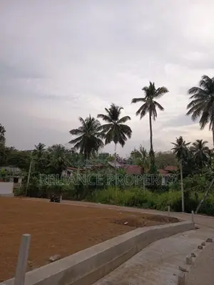 Land at Homagama -Pitipana