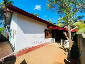 House for Sale in Eeswarapuram Trincomalee