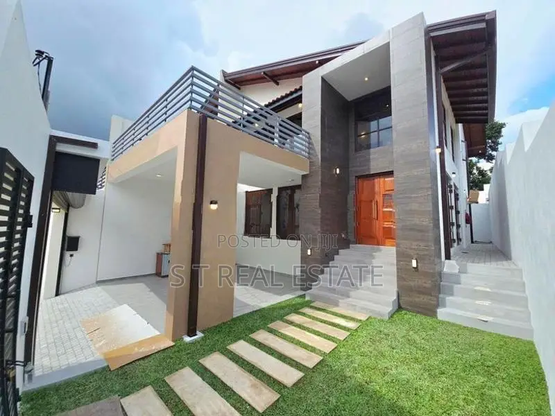 Modern Designed Luxury 2 Story House For Sale In Battaramulla