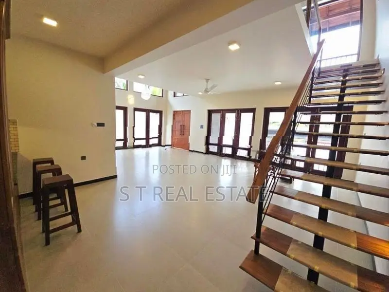 Modern Designed Luxury 2 Story House For Sale In Battaramulla