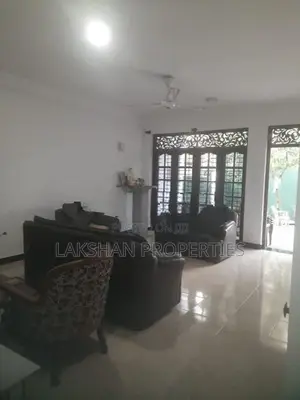 House For Sale In Boralesgamuwa