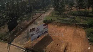 Land in Bataleeya