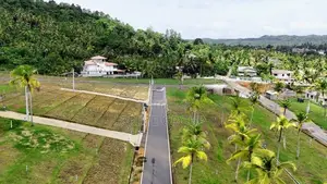 වළස්මුල්ල නගරයෙන් සුපිරි බිම් කොටස්