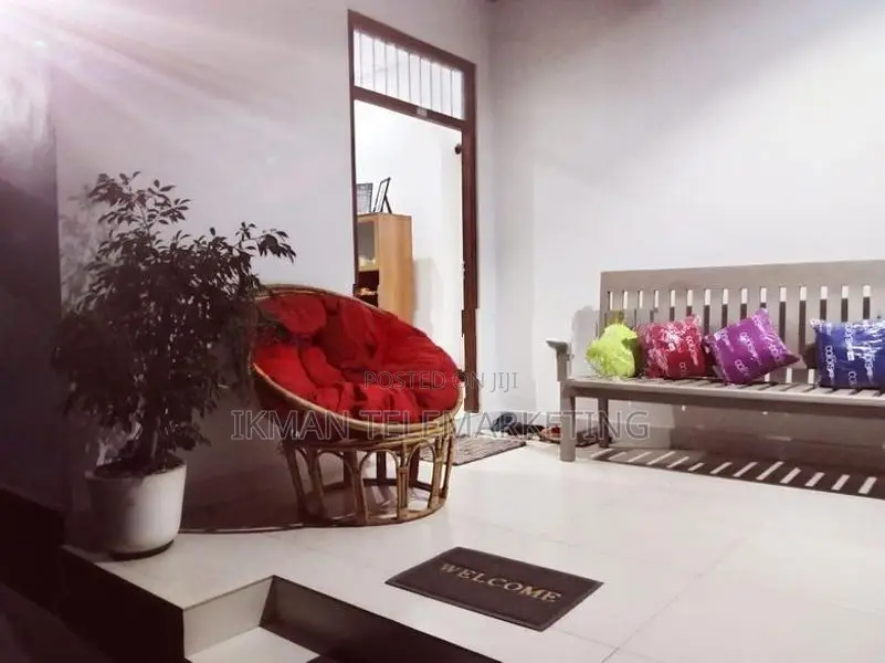 House for Sale – Madulawa Junction