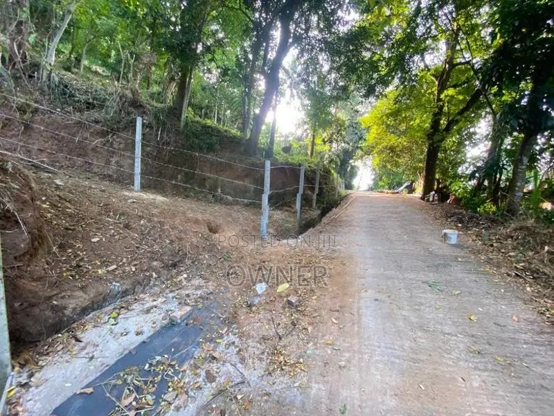 2 Blocks of 10 Perch Land Plots Are for Sale – Tennekumbura, Kandy