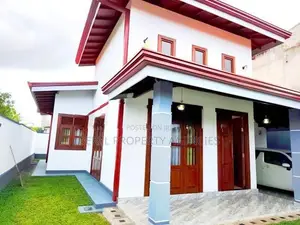 10 Perch Luxury Brand New House for Sale in Homagama Godagama