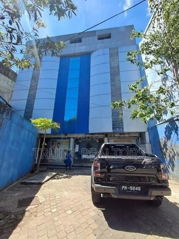 Colombo 07 Commercial Building For Rent (NK11468)