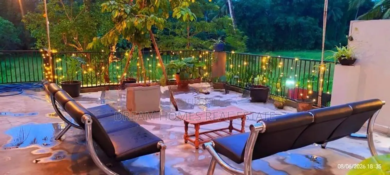 Luxury Home for Sale in Nittambuwa