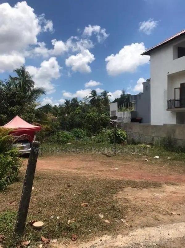 Land for Sale in Kalalgoda