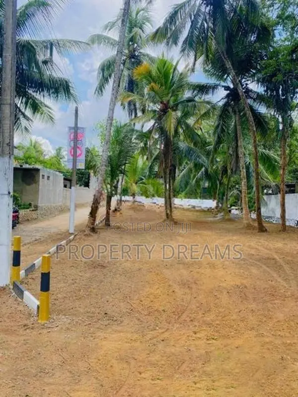 Athurugiriya Habarakada Land for Sale