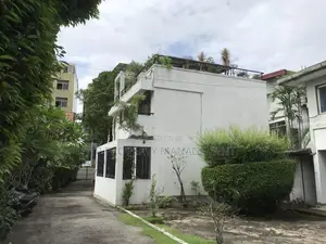 Luxury 3 Bedroom House for Sale in Nugegoda