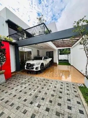 Beautiful Designed Luxury House For Sale In Kaduwela