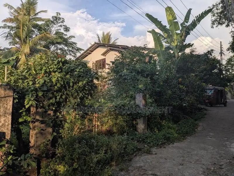 Land for Sale in Malabe