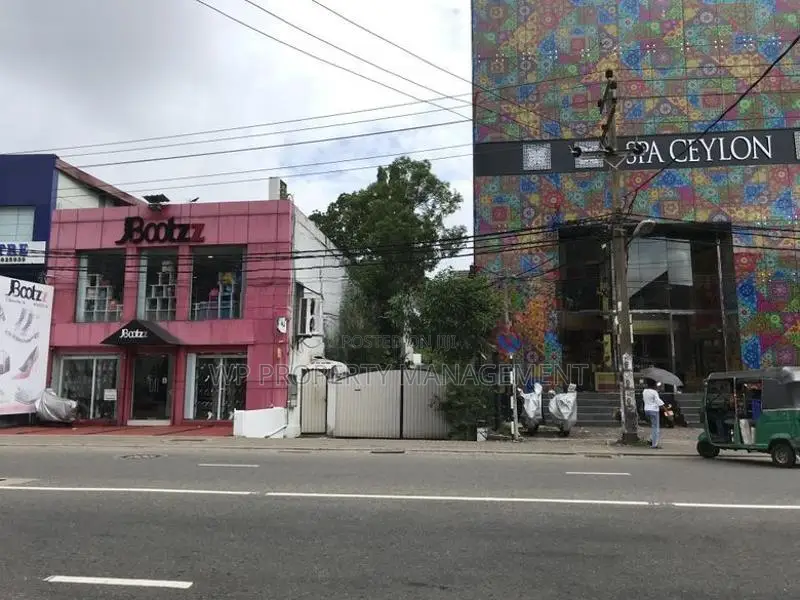 Luxury 3 Bedroom House for Sale in Nugegoda