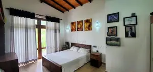 Luxury 4 Bed House with 14 Perch මත්තේගොඩ