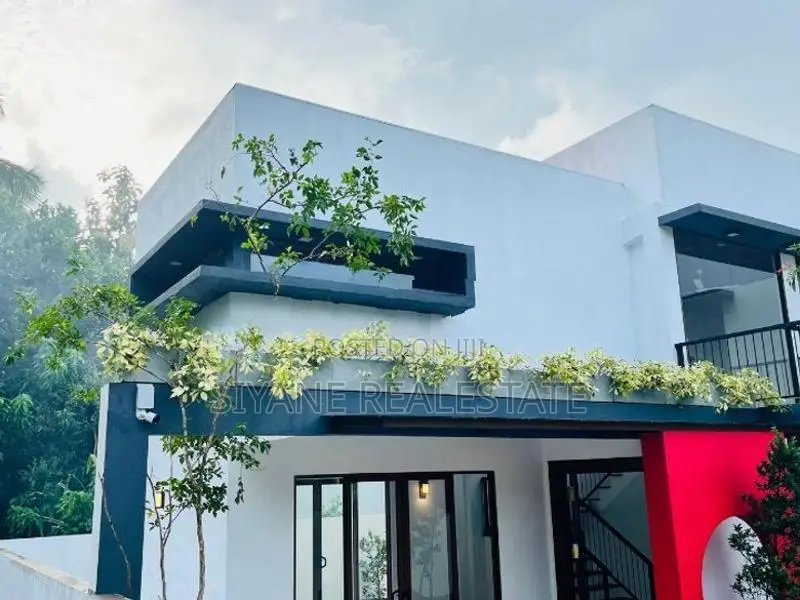 Beautiful Designed Luxury House For Sale In Kaduwela
