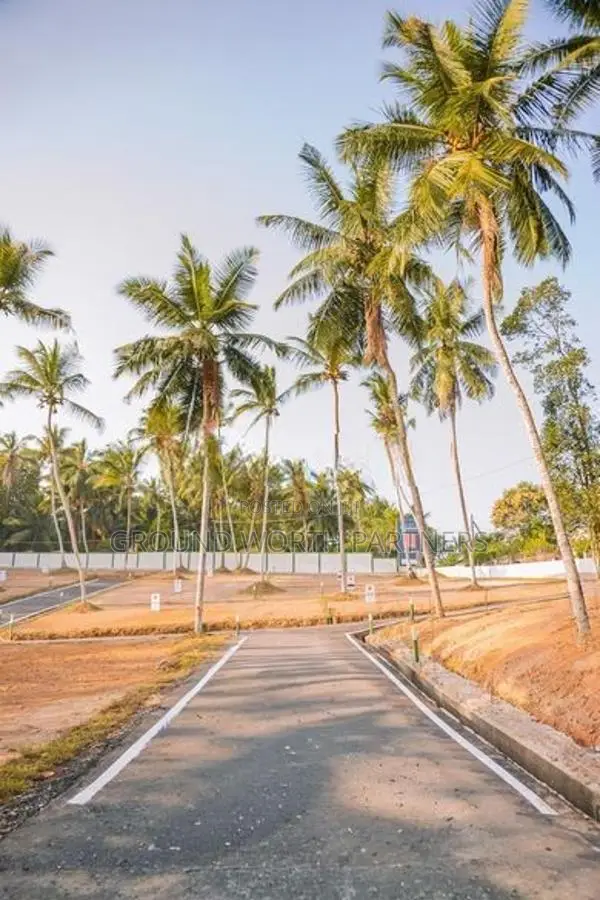 Valuable Land for Sale in Thalawathugoda Hokandara