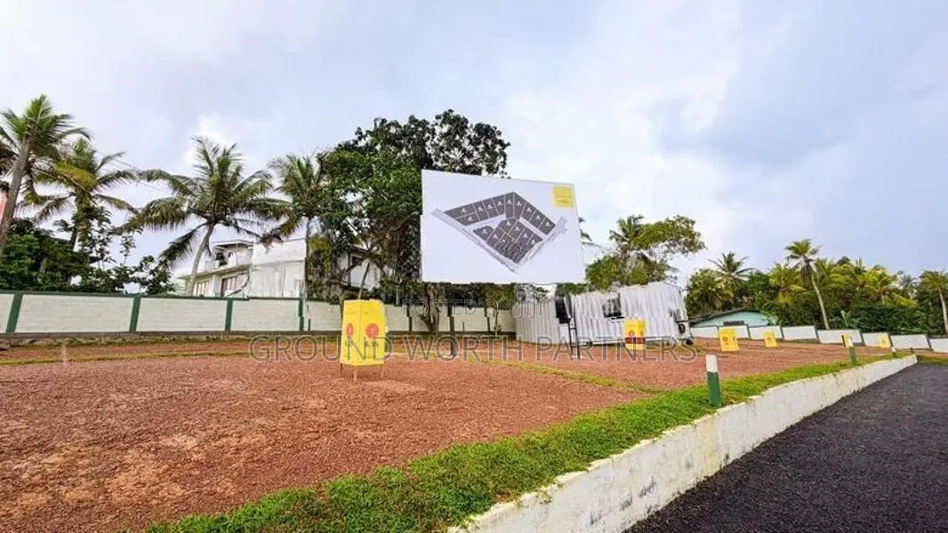 Valuable Land For Sale In Kahathuduwa Polgasowita