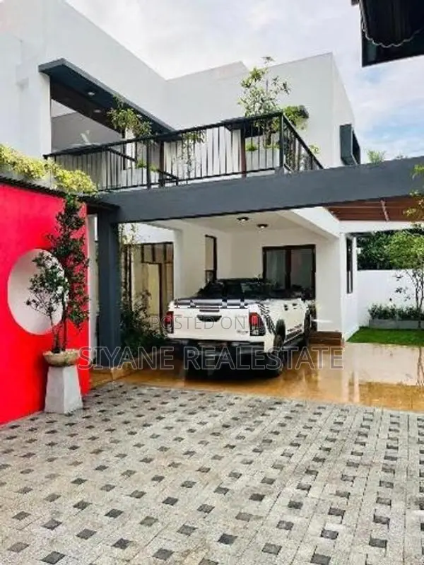 Beautiful Designed Luxury House For Sale In Kaduwela