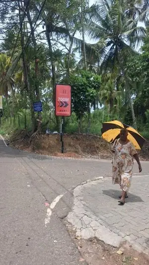 Valuable Land for Sale in Thalawathugoda Hokandara
