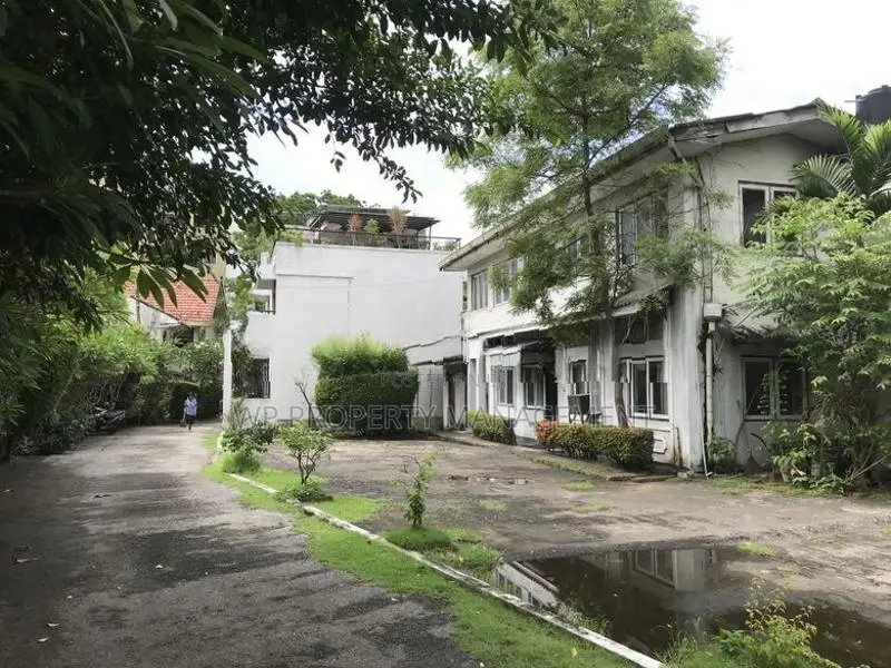 Luxury 3 Bedroom House for Sale in Nugegoda