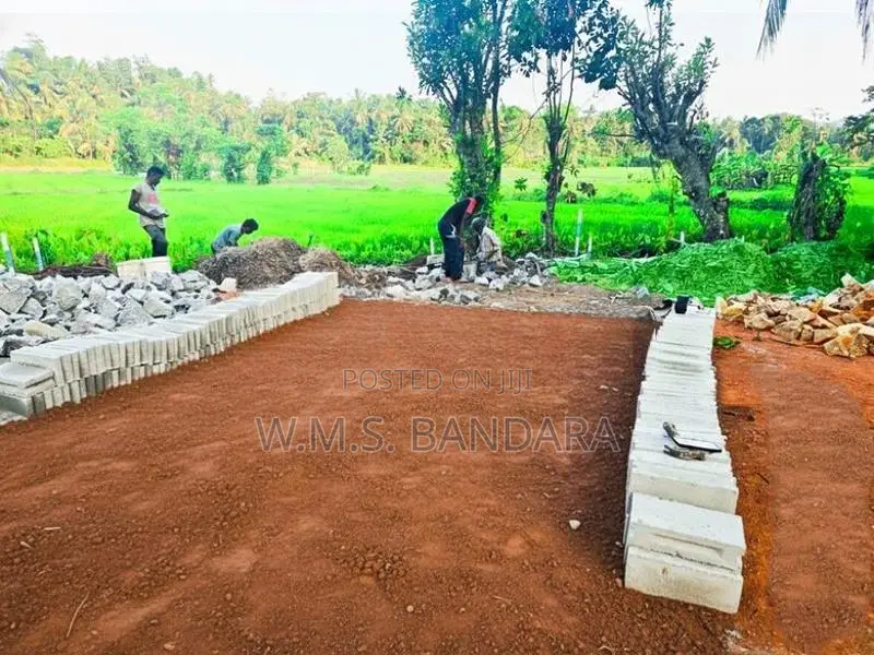 Developed Residential Land for Sale in Attanagalla P2