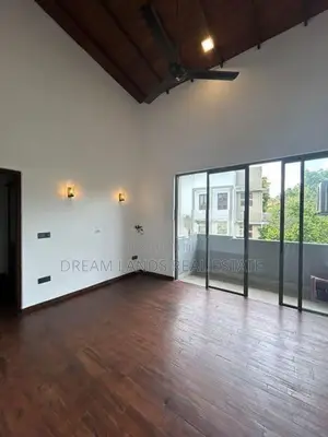 3story stand along house on rent batharamulla