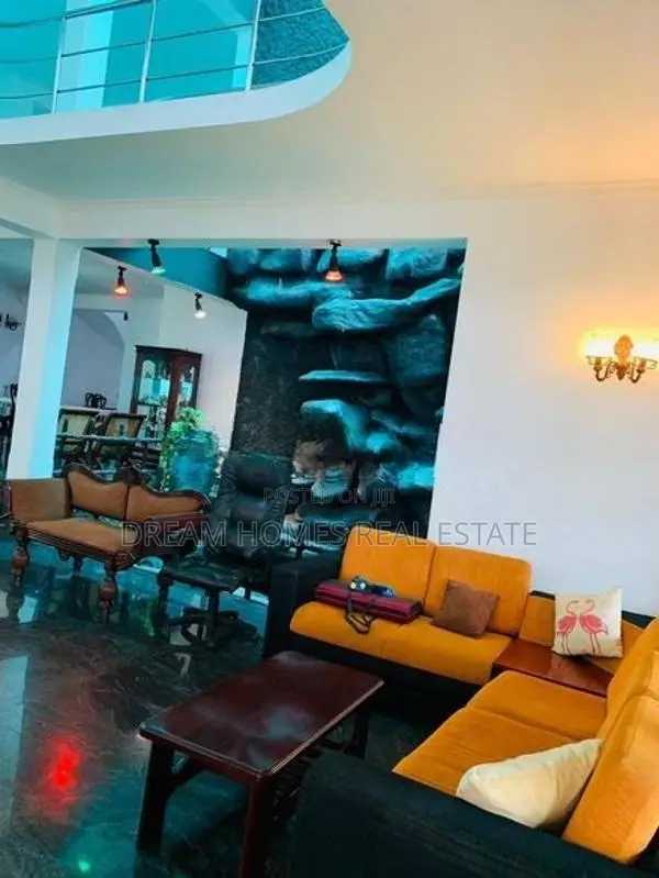 2-Story House for Sale – 50m to Battaramulla Junction