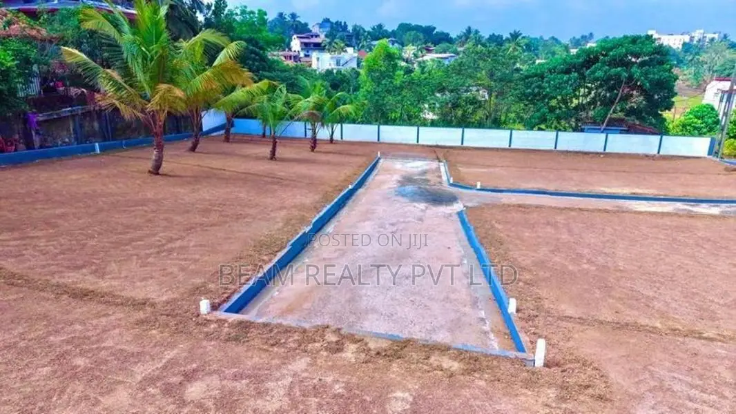 Land For Sale In Athurugiriya