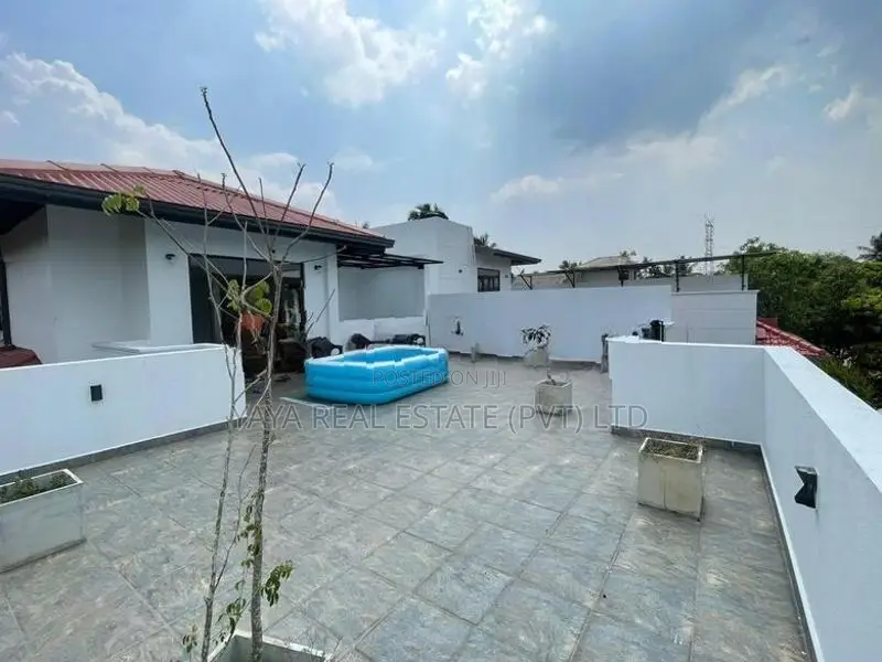 Luxury House For Sale In Athurugiriya