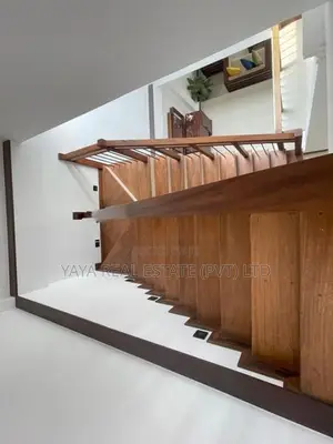 Luxury House For Sale In Athurugiriya