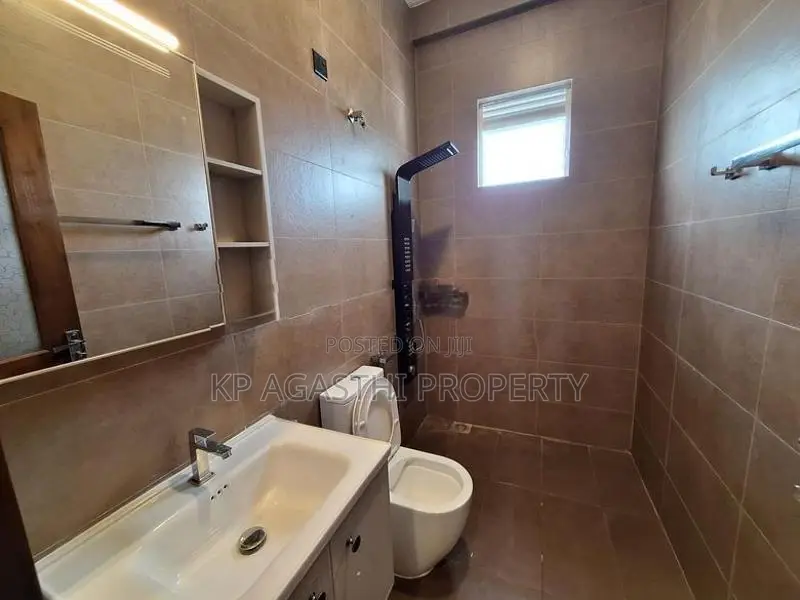 Boralesgamuwa Town Super Luxury House for Sale Faddy Feild View