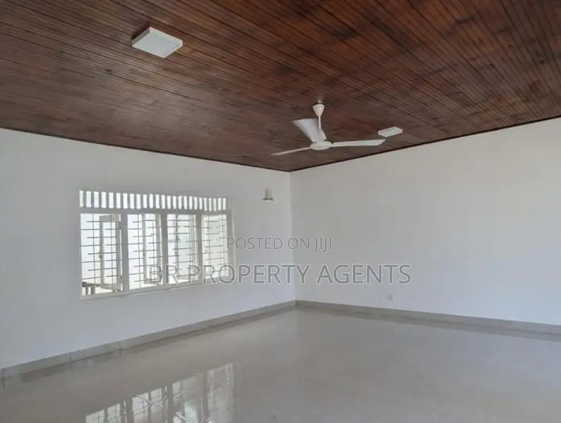 Single Storey House for Sale in Katubedda, Moratuwa