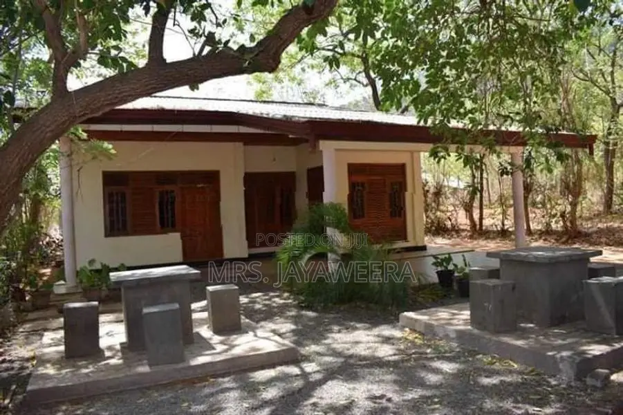 Kataragama Holiday Bungalows for Rent