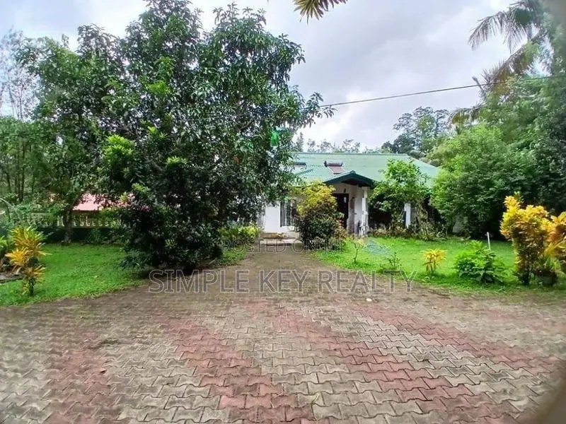 Ld00-Valuable Land for Sale in Kadawatha