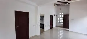 4 Bedrooms House For Sale in Battaramulla - PDH273